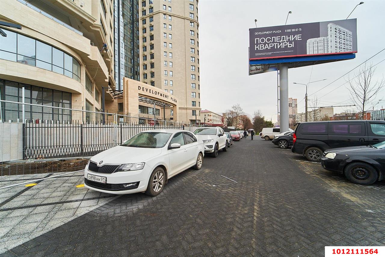 Фото №12: 2-комнатная квартира 55&nbsp;м², 3/15&nbsp;эт. - Краснодар, Прикубанский внутригородской округ, Завод Измерительных Приборов, мкр. ЖК Девелопмент Плаза, ул. имени 40-летия Победы, 33Г