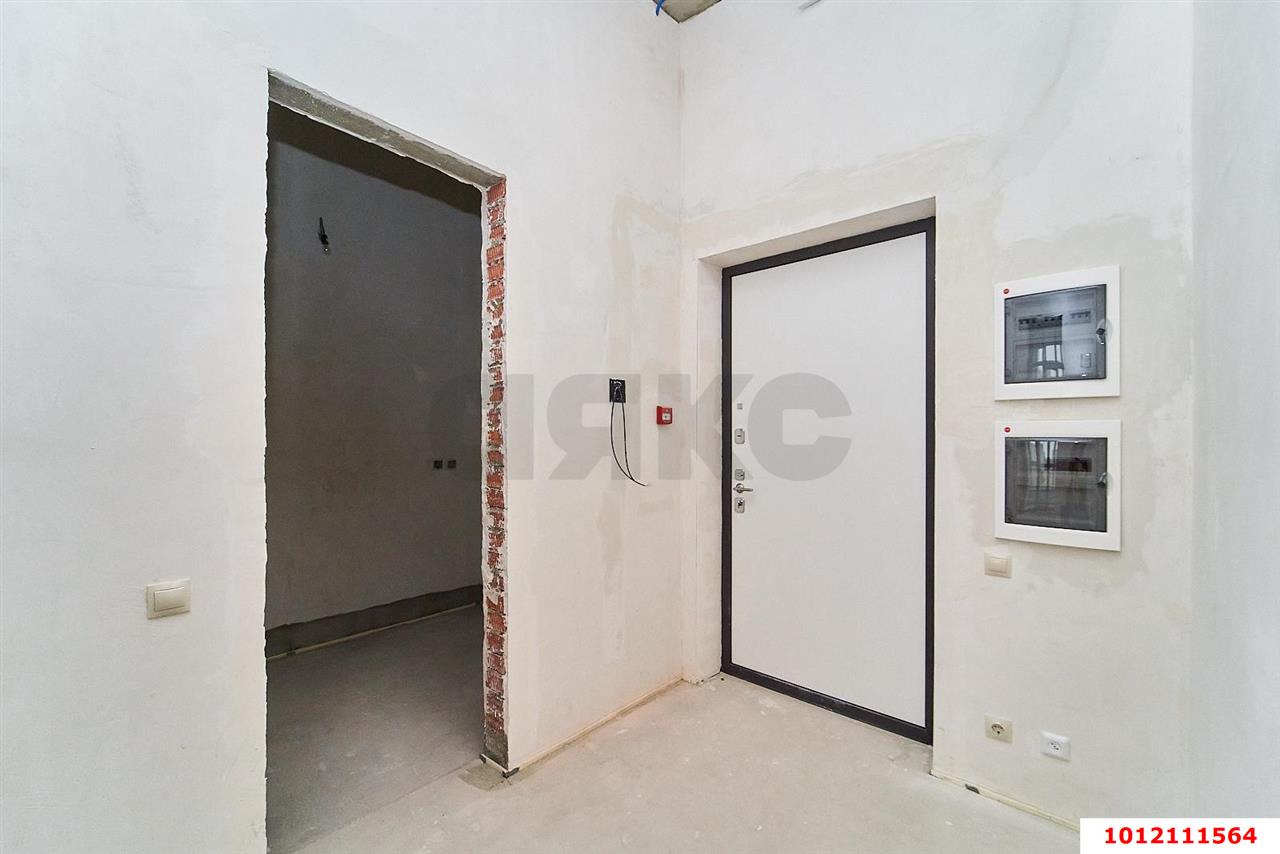 Фото №4: 2-комнатная квартира 55&nbsp;м², 3/15&nbsp;эт. - Краснодар, Прикубанский внутригородской округ, Завод Измерительных Приборов, мкр. ЖК Девелопмент Плаза, ул. имени 40-летия Победы, 33Г