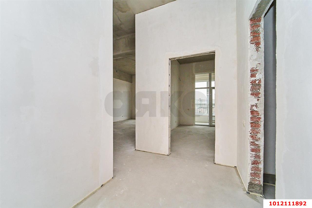 Фото №11: 2-комнатная квартира 70&nbsp;м², 5/15&nbsp;эт. - Краснодар, Прикубанский внутригородской округ, мкр. Завод Измерительных Приборов, ул. Московская, 40