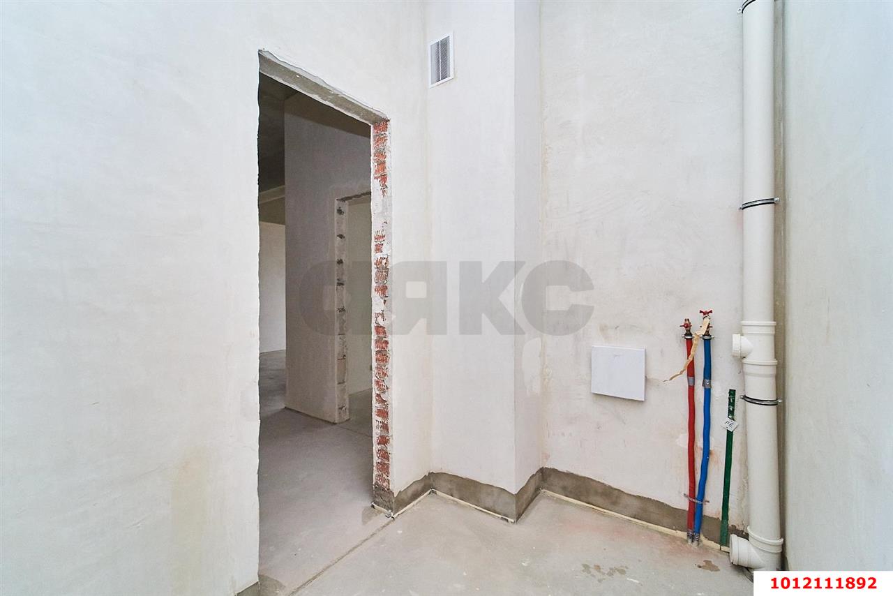 Фото №9: 2-комнатная квартира 70&nbsp;м², 5/15&nbsp;эт. - Краснодар, Прикубанский внутригородской округ, мкр. Завод Измерительных Приборов, ул. Московская, 40