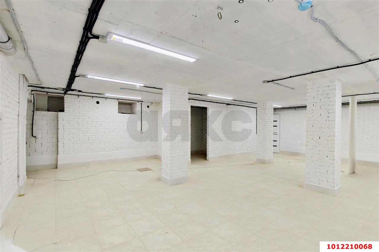 Фото №4: Офисное помещение 65&nbsp;м², 3/3&nbsp;эт. - Краснодар, Центральный внутригородской округ, мкр. Табачная Фабрика, ул. МОПР, 22