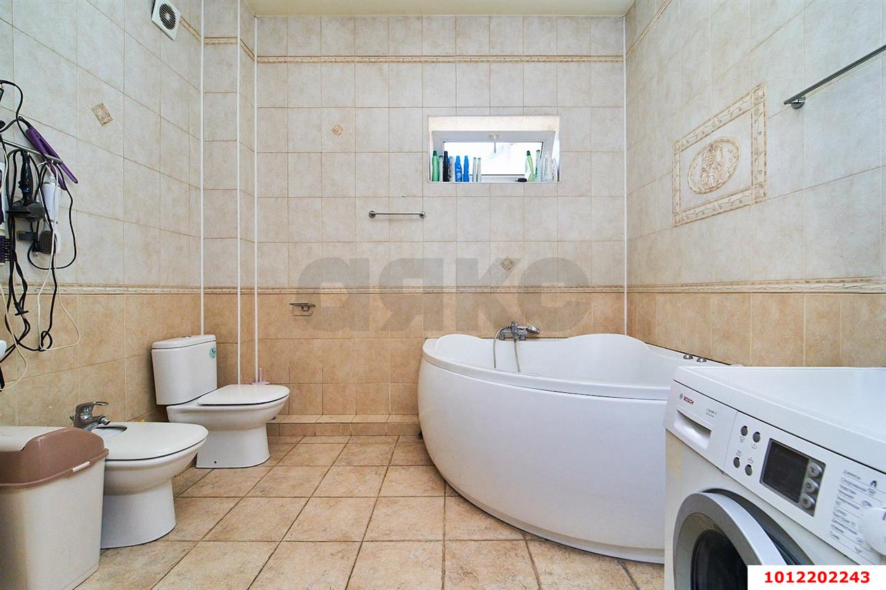Фото №7: Отдельное здание 550&nbsp;м², 1/3&nbsp;эт. - Краснодар, Прикубанский внутригородской округ, мкр. Школьный, ул. Школьная, 42