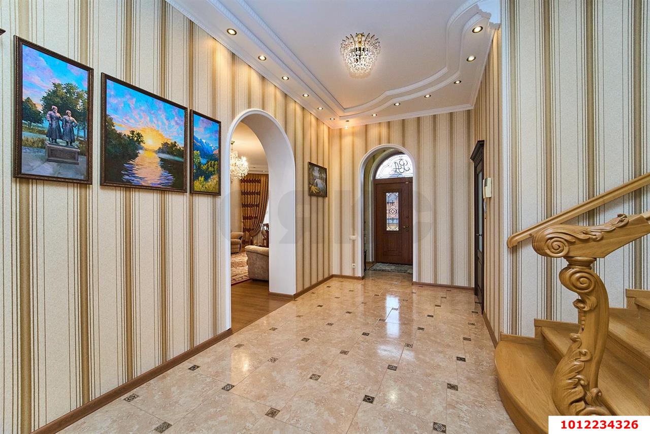 Фото №24: Дом 386&nbsp;м² + 10.75&nbsp;сот., 2&nbsp;эт. - Краснодар, Прикубанский внутригородской округ, Калинино, мкр. Завод Радиоизмерительных Приборов, ул. Семигорская, 22
