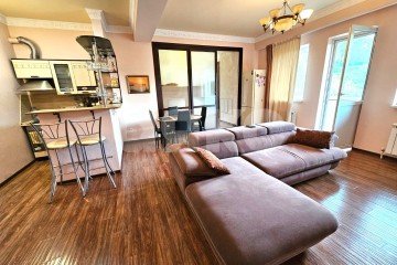 Фото №1: 1-комнатная квартира 84&nbsp;м², 2/5&nbsp;эт. - Дагомыс, р. Лазаревский, ул. Гайдара, 5/5