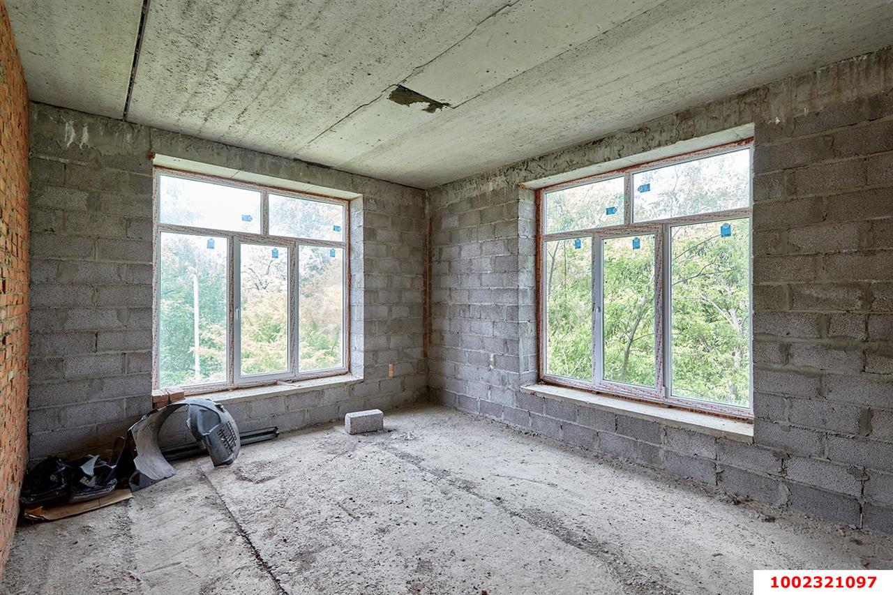 Фото №11: Отдельное здание 923&nbsp;м², 1/4&nbsp;эт. - Краснодар, Западный внутригородской округ, мкр. Горогороды