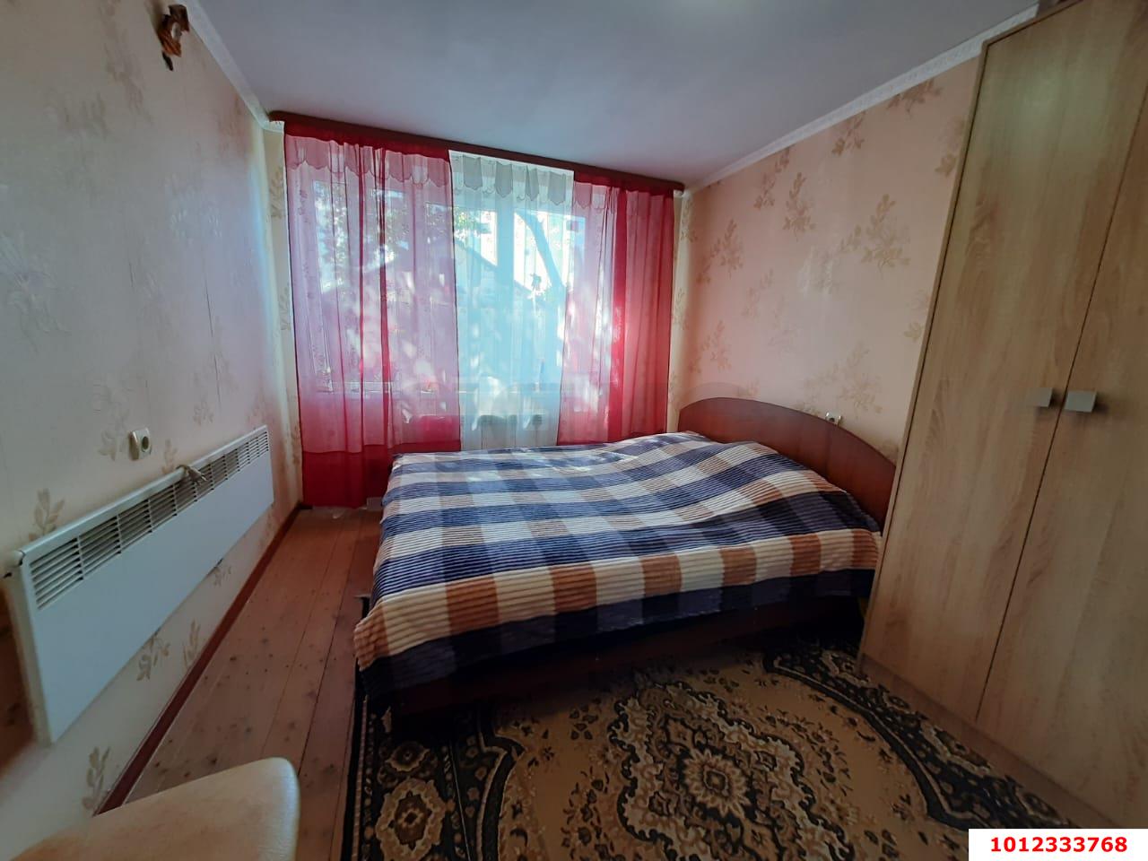 Фото №5: Дом 100&nbsp;м² + 4&nbsp;сот., 2&nbsp;эт. - Знаменский, Карасунский внутригородской округ, мкр. СНТ Чайка, ул. Сиреневая