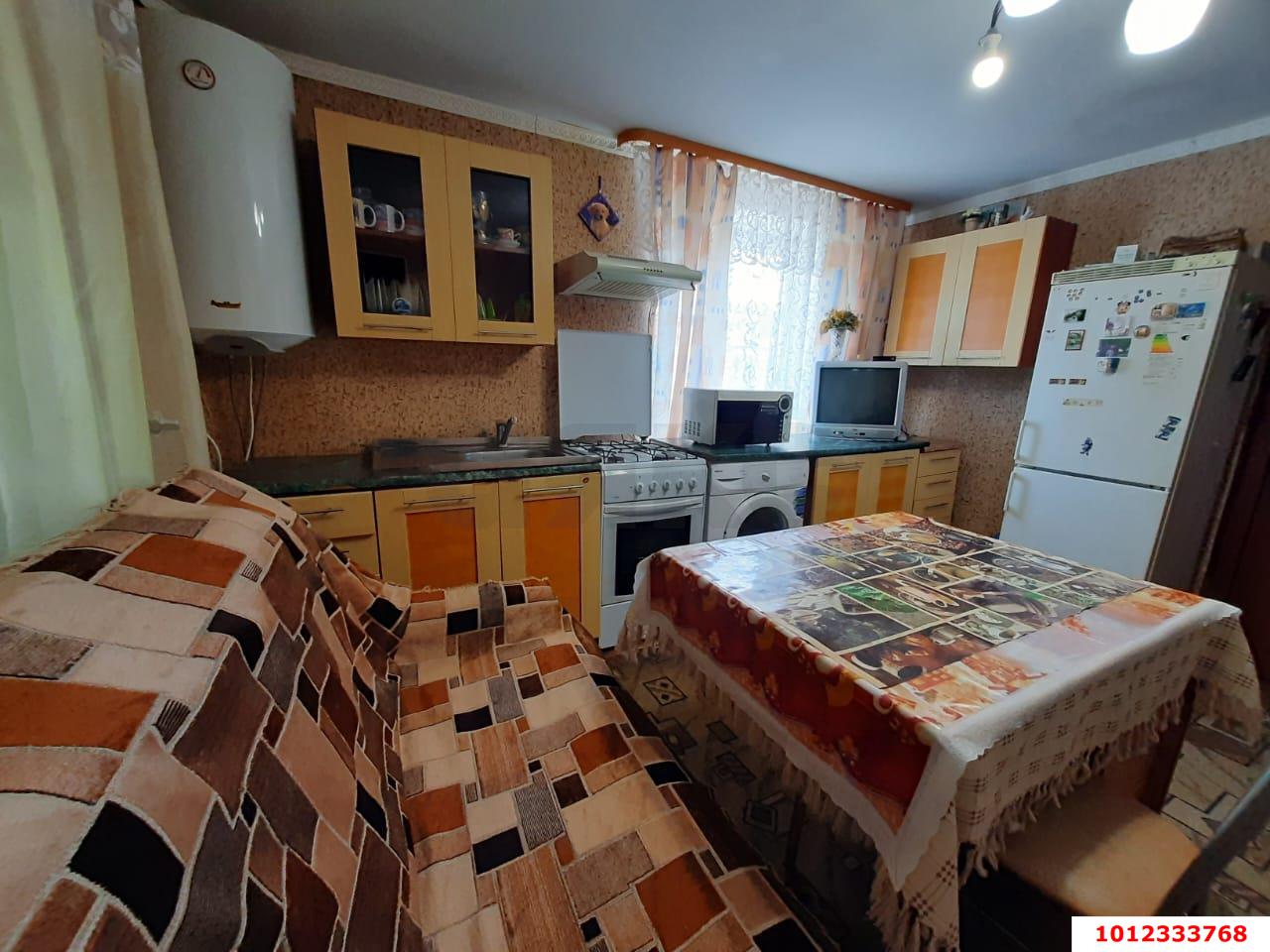 Фото №3: Дом 100&nbsp;м² + 4&nbsp;сот., 2&nbsp;эт. - Знаменский, Карасунский внутригородской округ, мкр. СНТ Чайка, ул. Сиреневая