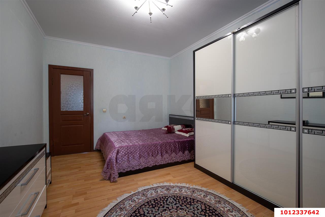 Фото №7: 3-комнатная квартира 112&nbsp;м², 1/10&nbsp;эт. - Краснодар, Прикубанский внутригородской округ, мкр. Краевая Клиническая Больница, ул. Черкасская, 55