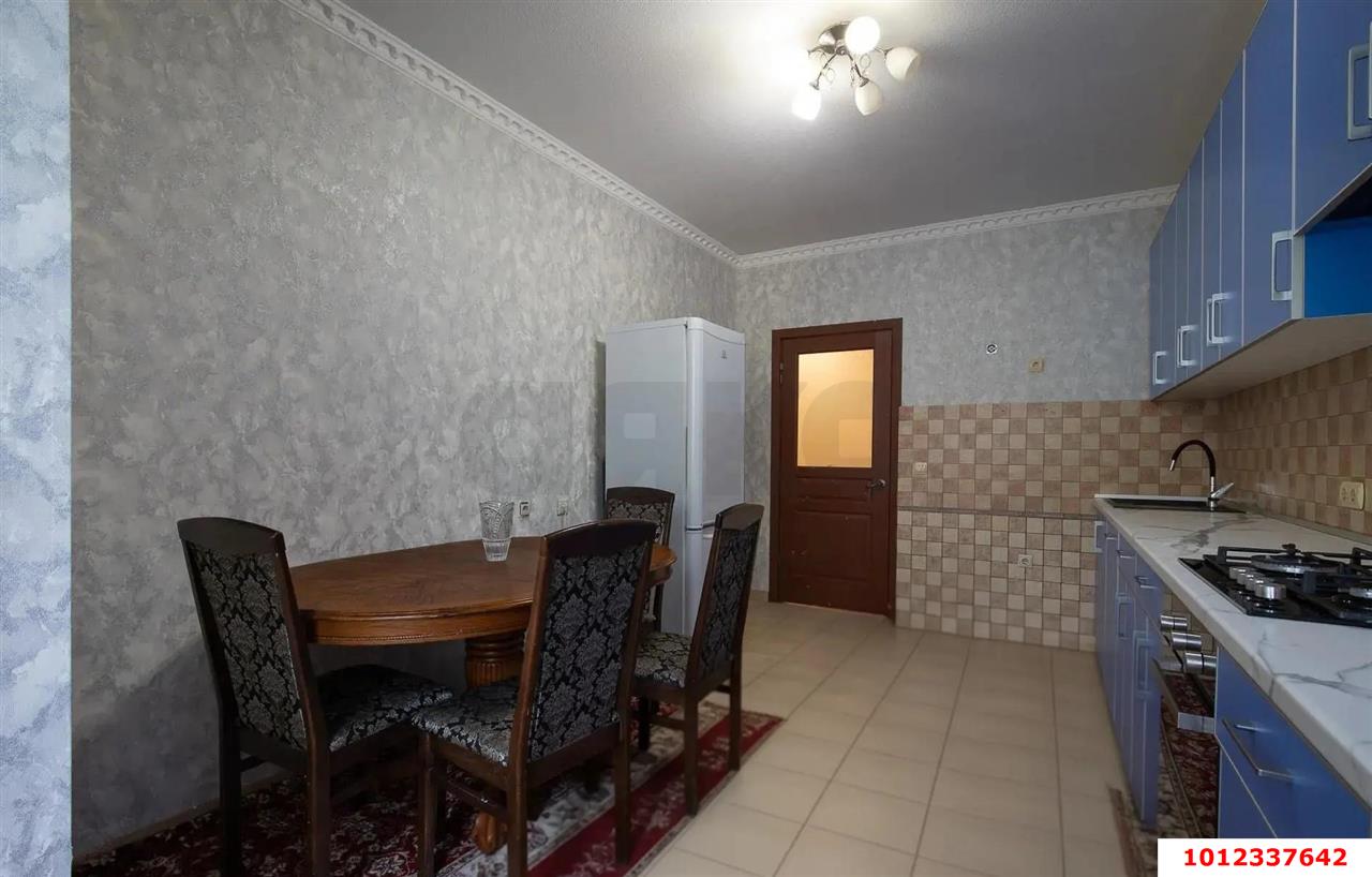 Фото №4: 3-комнатная квартира 112&nbsp;м², 1/10&nbsp;эт. - Краснодар, Прикубанский внутригородской округ, мкр. Краевая Клиническая Больница, ул. Черкасская, 55