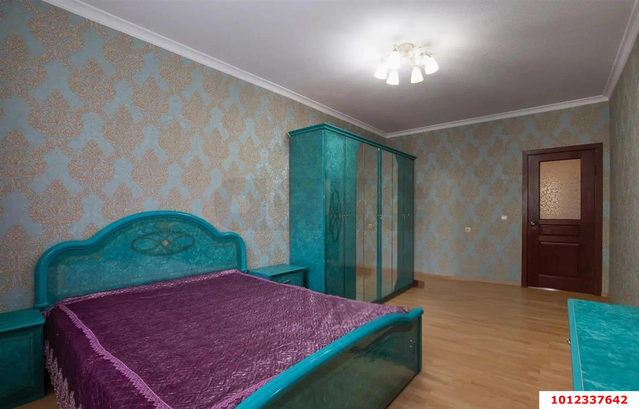 Фото №2: 3-комнатная квартира 112&nbsp;м², 1/10&nbsp;эт. - Краснодар, Прикубанский внутригородской округ, мкр. Краевая Клиническая Больница, ул. Черкасская, 55