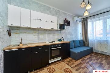 Фото №1: 2-комнатная квартира 46 м², 7/10 эт. - Краснодар, мкр. Музыкальный, ул. имени Мусоргского М.П., 6/1