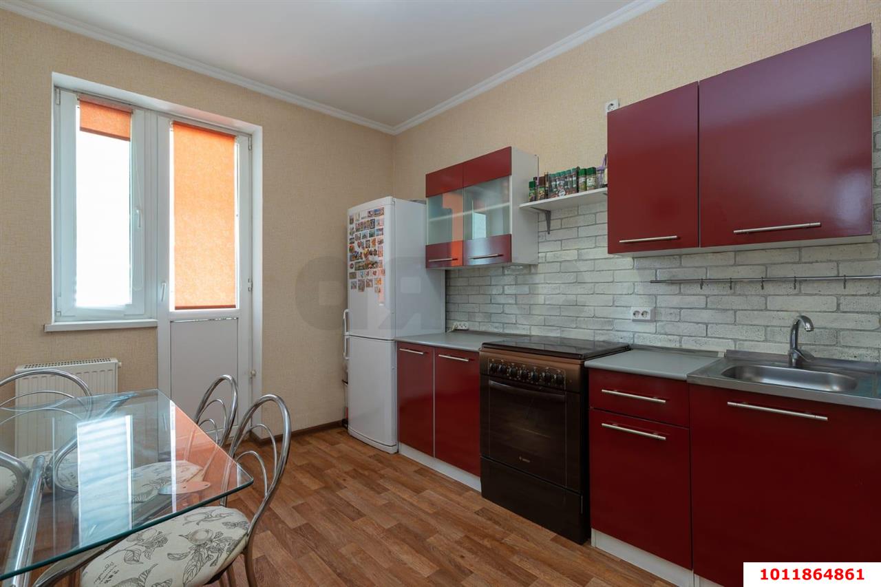 Фото №3: 1-комнатная квартира 35&nbsp;м², 18/21&nbsp;эт. - Краснодар, Прикубанский внутригородской округ, Восточно-Кругликовский, мкр. ЖК Возрождение, ул. имени 40-летия Победы, 129