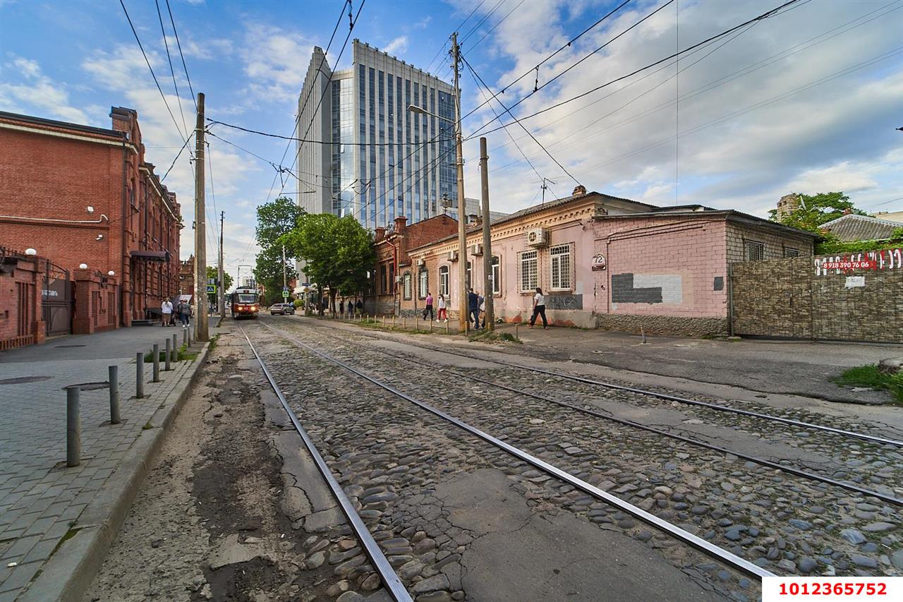 Фото №13: 2-комнатная квартира 45&nbsp;м², 2/2&nbsp;эт. - Краснодар, Центральный внутригородской округ, мкр. Центральный, ул. Коммунаров, 74