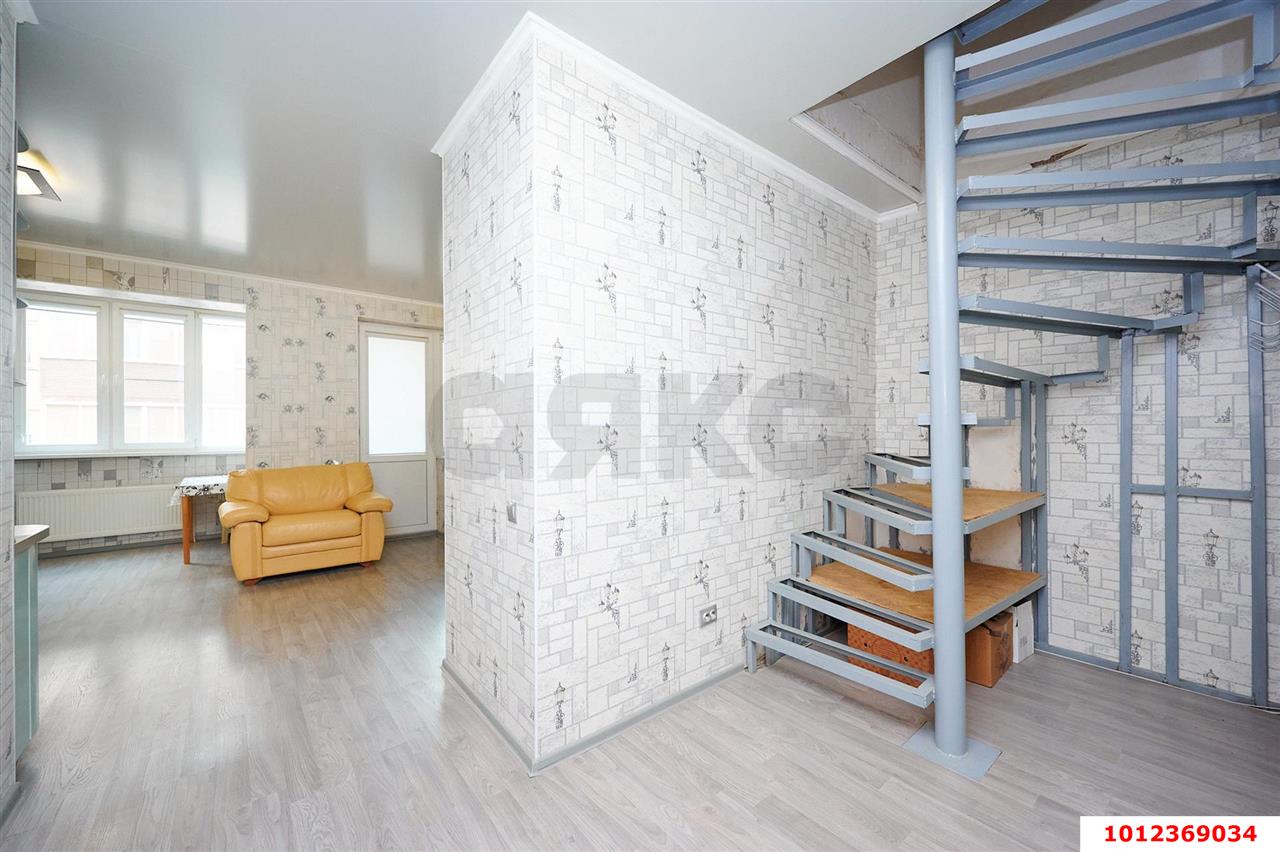 Фото №9: 3-комнатная квартира 82&nbsp;м², 5/6&nbsp;эт. - Краснодар, Прикубанский внутригородской округ, мкр. Музыкальный, ул. имени С.В. Рахманинова, 30