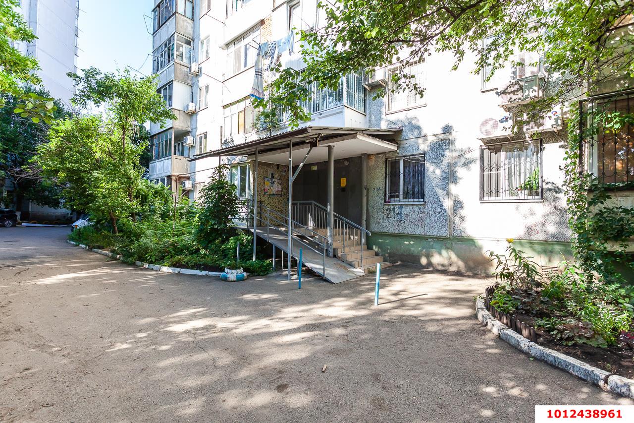 Фото №15: 2-комнатная квартира 50&nbsp;м², 1/9&nbsp;эт. - Краснодар, Карасунский внутригородской округ, мкр. Черёмушки, ул. Селезнёва, 210