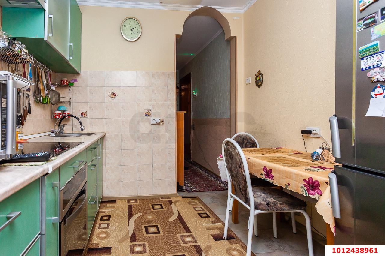 Фото №10: 2-комнатная квартира 50&nbsp;м², 1/9&nbsp;эт. - Краснодар, Карасунский внутригородской округ, мкр. Черёмушки, ул. Селезнёва, 210