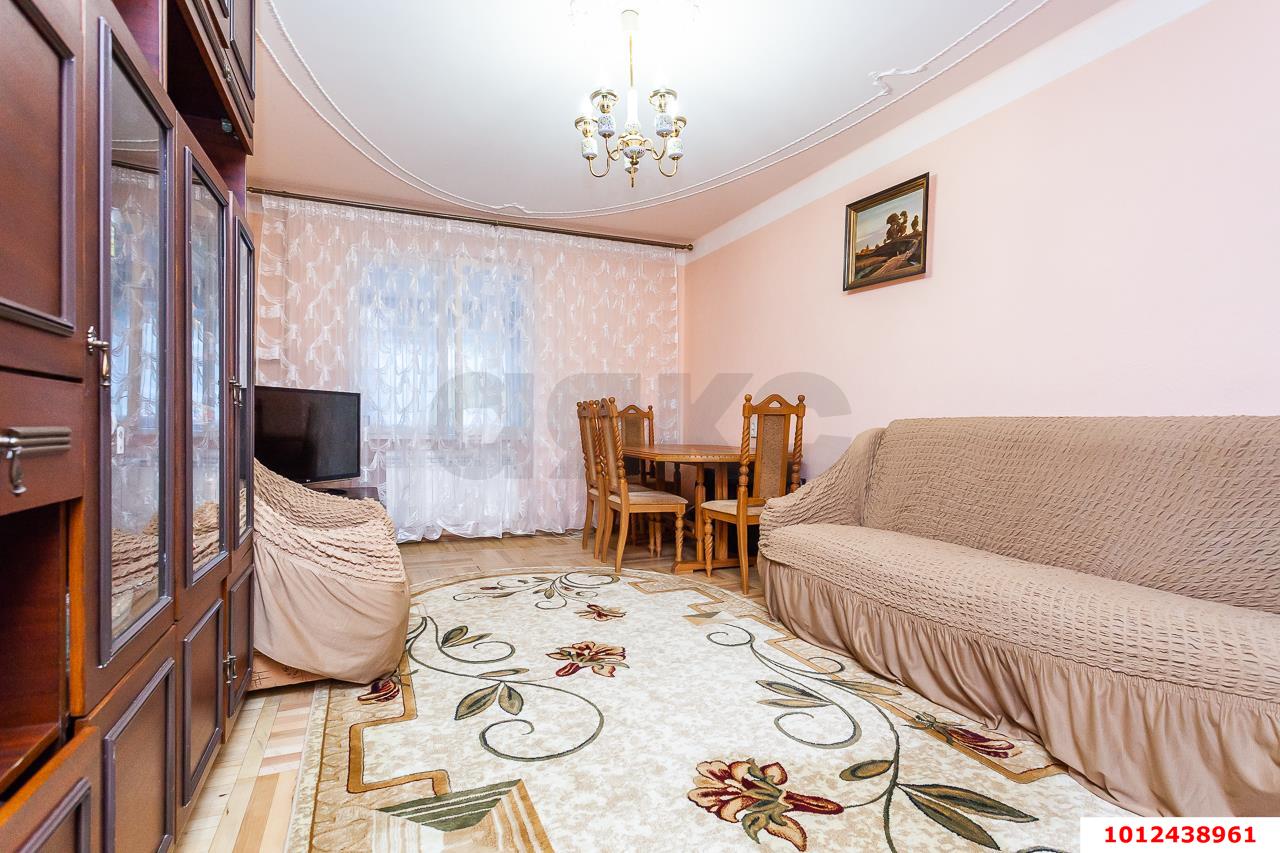 Фото №2: 2-комнатная квартира 50&nbsp;м², 1/9&nbsp;эт. - Краснодар, Карасунский внутригородской округ, мкр. Черёмушки, ул. Селезнёва, 210