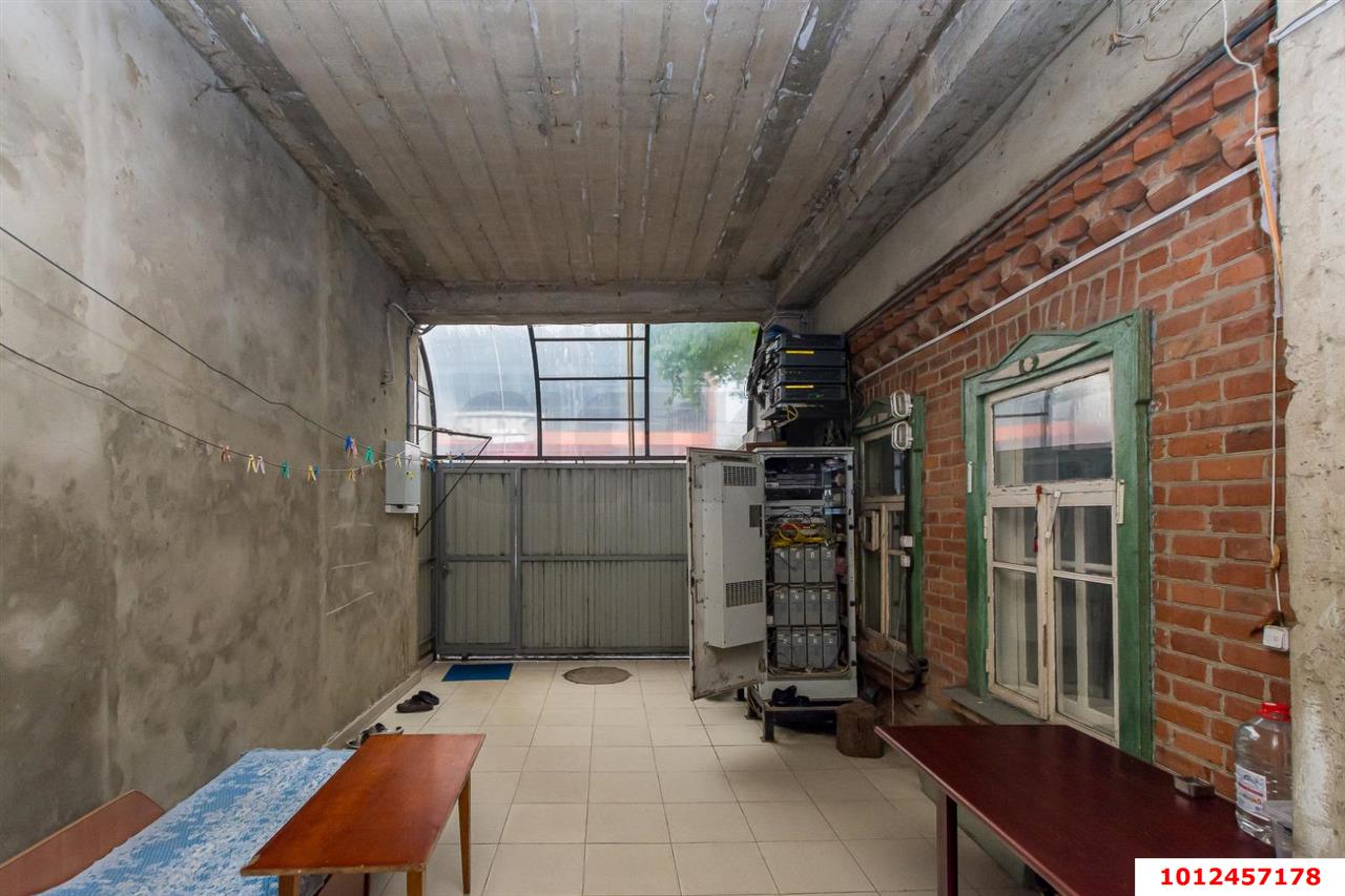 Фото №15: Торговое помещение 488&nbsp;м², 1/3&nbsp;эт. - Краснодар, Прикубанский внутригородской округ, мкр. Табачная Фабрика, ул. 1 Мая, 38
