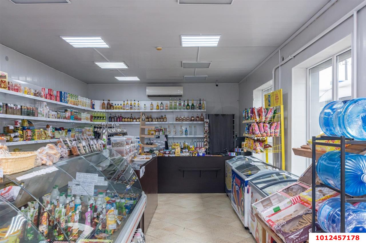 Фото №4: Торговое помещение 488&nbsp;м², 1/3&nbsp;эт. - Краснодар, Прикубанский внутригородской округ, мкр. Табачная Фабрика, ул. 1 Мая, 38