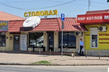 Фото №2: Торговое помещение 118 м² - Краснодар, мкр. Камвольно-суконный Комбинат, ул. Уральская, 134