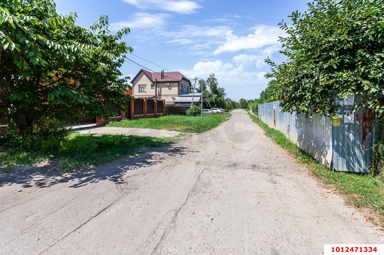 Фото №10: Дом 350&nbsp;м² + 8&nbsp;сот., 2&nbsp;эт. - Краснодар, Прикубанский внутригородской округ, Калинино, мкр. имени Петра Метальникова, ул. Защитников Отечества