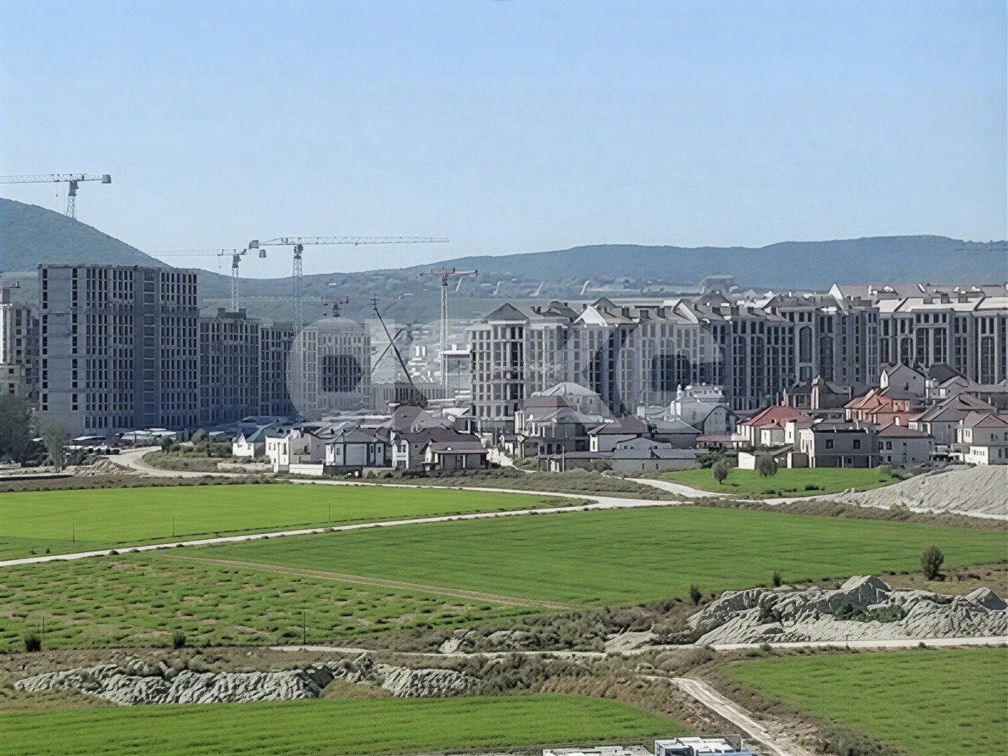 Фото №3: 1-комнатная квартира 37&nbsp;м², 15/22&nbsp;эт. - Новороссийск, Южный, мкр. ЖК Босфор, ул. Алексея Матвейкина, 1А