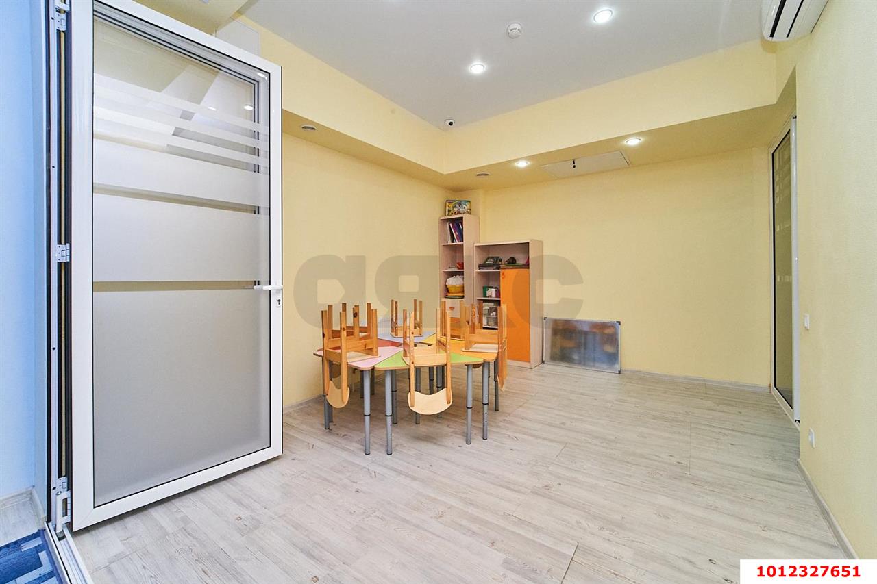 Фото №4: Офисное помещение 150&nbsp;м², 16&nbsp;эт. - Краснодар, Прикубанский внутригородской округ, мкр. Фестивальный, ул. Ковалёва, 12