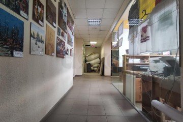 Фото №3: Торговое помещение 217 м² - Краснодар, мкр. Музыкальный, ул. имени Сергея Есенина, 113