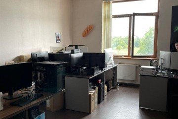 Фото №4: Офисное помещение 730 м² - Краснодар, мкр. 2-я Площадка, ул. имени Дзержинского, 167