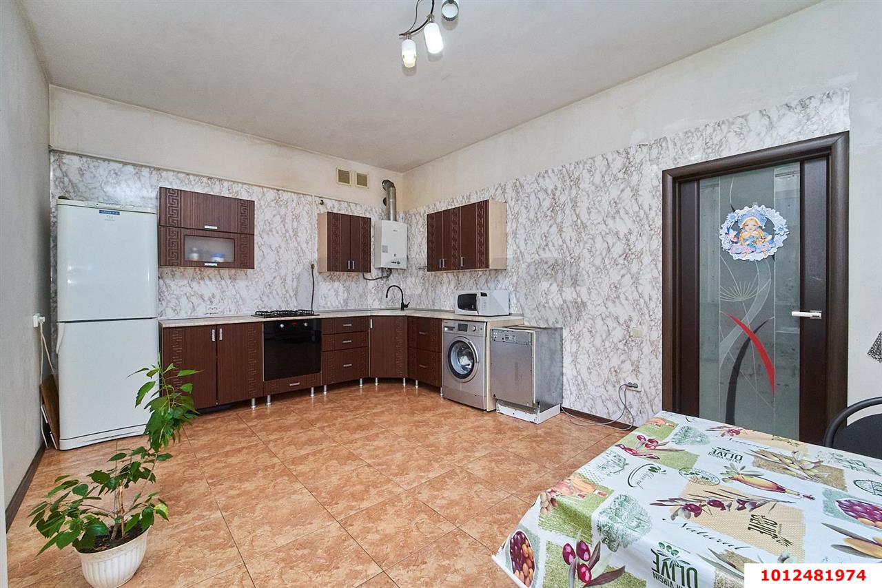 Фото №7: Дом 408&nbsp;м² + 10&nbsp;сот., 2&nbsp;эт. - Краснодар, Карасунский внутригородской округ, ж/р Новознаменский, ул. Базарная, 53