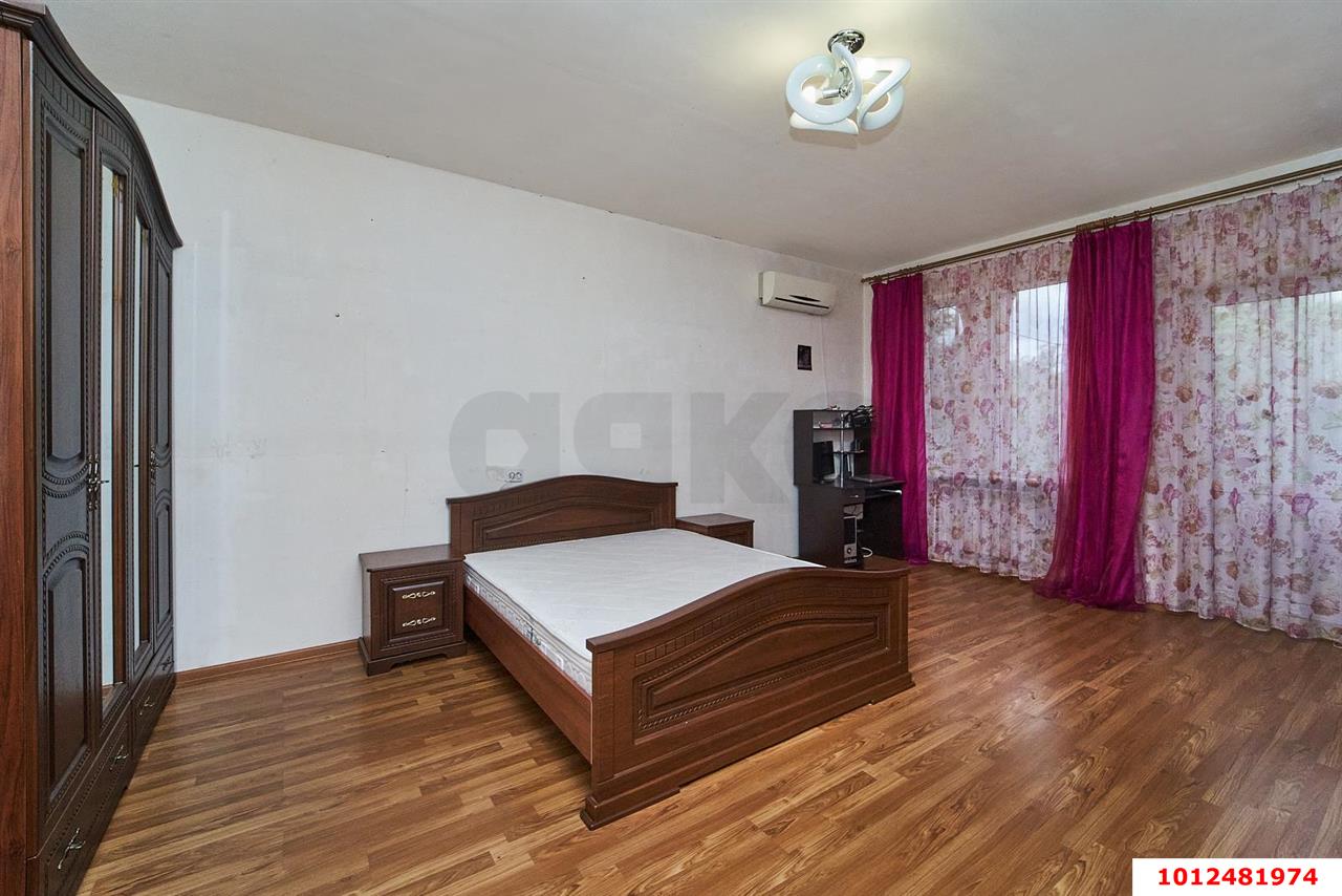 Фото №8: Дом 408&nbsp;м² + 10&nbsp;сот., 2&nbsp;эт. - Краснодар, Карасунский внутригородской округ, ж/р Новознаменский, ул. Базарная, 53