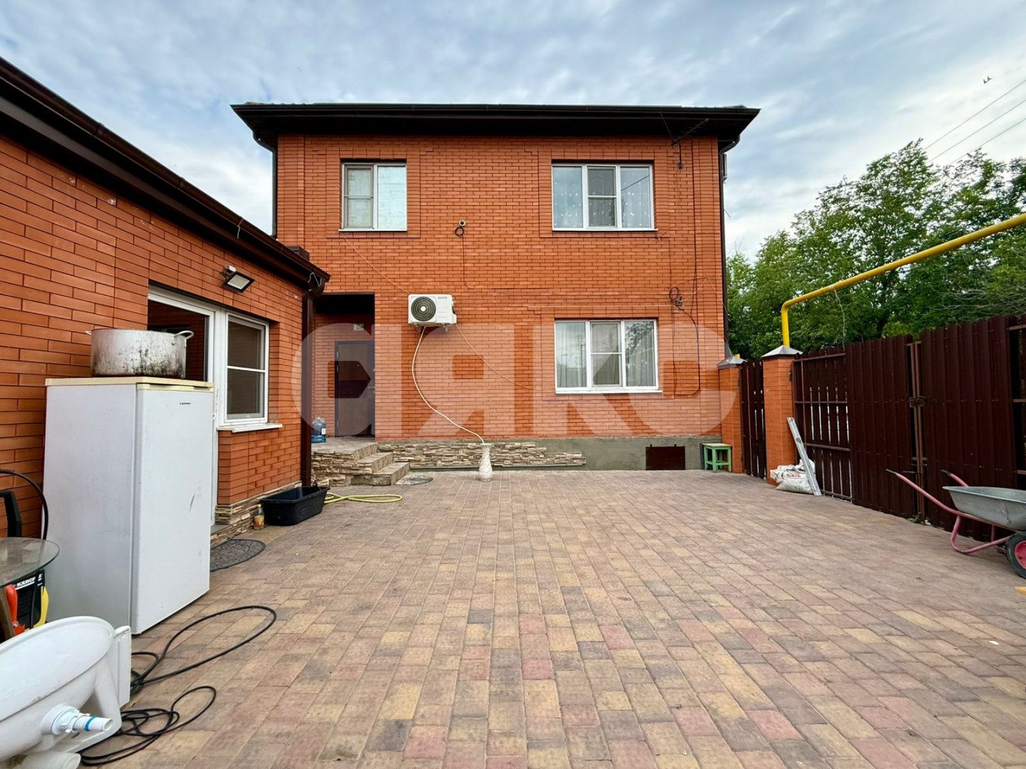 Фото №9: Дом 110&nbsp;м² + 3&nbsp;сот., 2&nbsp;эт. - Батайск, ул. Дзержинского, 84