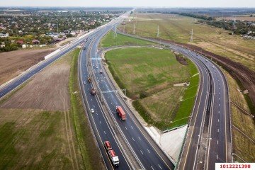 Фото №1: Коммерческая земля 720 сот. - Краснодар, ж/м Пашковский, ул. Крылатая, 12/1