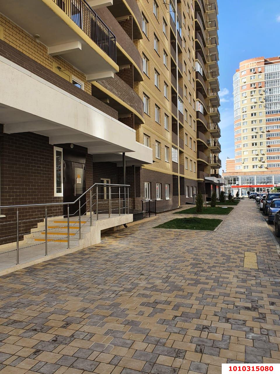 Фото №2: 2-комнатная квартира 54&nbsp;м², 1/24&nbsp;эт. - Краснодар, Прикубанский внутригородской округ, ЖК Лучший, мкр. имени Петра Метальникова, ул. Петра Метальникова, 38