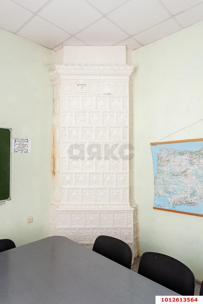 Фото №10: Торговое помещение 45&nbsp;м², 1/1&nbsp;эт. - Краснодар, Западный внутригородской округ, мкр. Центральный, ул. Октябрьская, 105