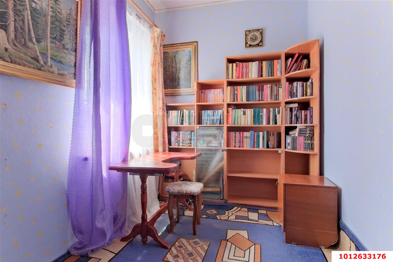 Фото №4: 4-комнатная квартира 103&nbsp;м², 1/3&nbsp;эт. - Краснодар, Западный внутригородской округ, мкр. Центральный, ул. Кирова, 124