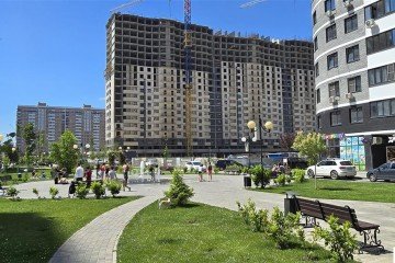 Фото №4: Торговое помещение 50 м² - Краснодар, мкр. Россинского, б-р Адмиралтейский, 1