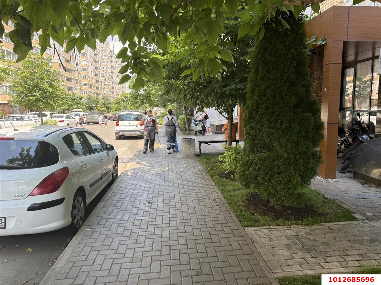 Фото №7: Торговое помещение 31&nbsp;м², 1/13&nbsp;эт. - Краснодар, Прикубанский внутригородской округ, Славянский, мкр. Светлоград, ул. Красных Партизан, 1/4к11