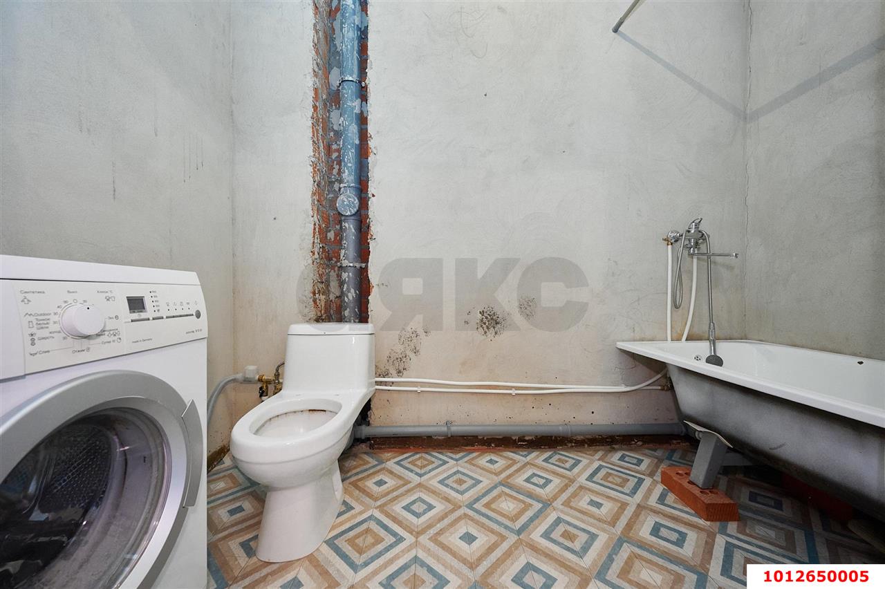 Фото №7: 1-комнатная квартира 40&nbsp;м², 5/5&nbsp;эт. - Южный, ул. Азовская, 2