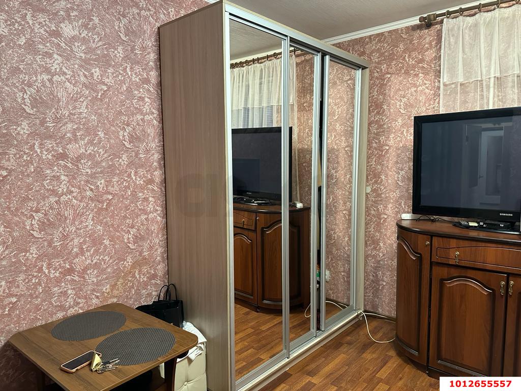 Фото №6: 1-комнатная квартира 41&nbsp;м², 3/3&nbsp;эт. - Краснодар, Центральный внутригородской округ, Покровка, мкр. Центральный, ул. Ломоносова, 14