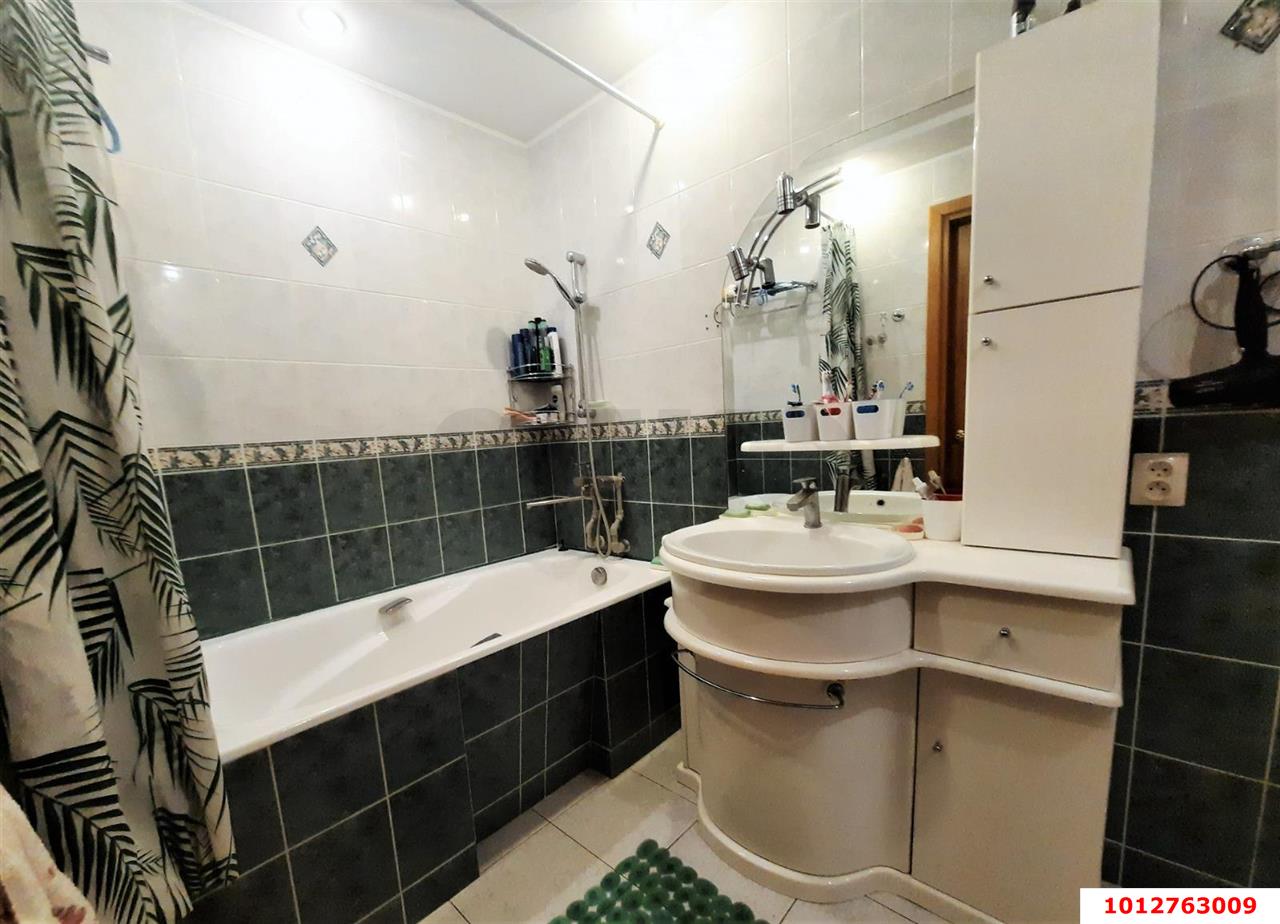Фото №8: 4-комнатная квартира 164&nbsp;м², 5/10&nbsp;эт. - Краснодар, мкр. Западный внутригородской округ, ул. Красных Партизан, 248