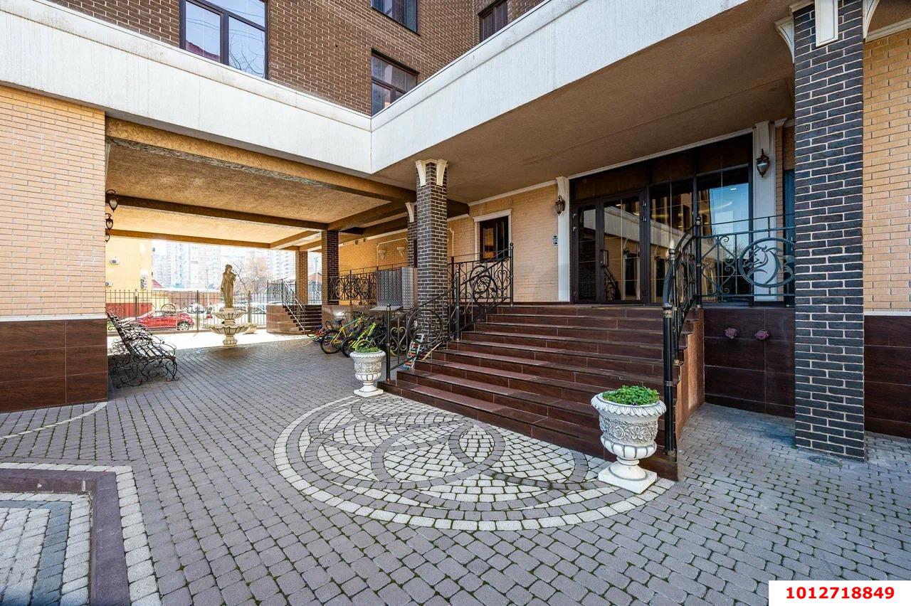 Фото №12: 2-комнатная квартира 98&nbsp;м², 2/25&nbsp;эт. - Краснодар, Западный внутригородской округ, мкр. Фестивальный, ул. Гаражная, 79/1