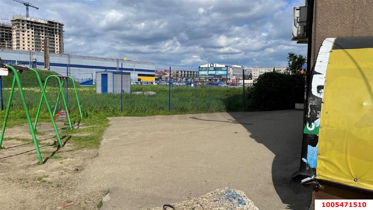Фото №4: Торговое помещение 40&nbsp;м², 6&nbsp;эт. - Краснодар, Прикубанский внутригородской округ, мкр. Музыкальный, ул. имени Ф.И. Шаляпина, 33