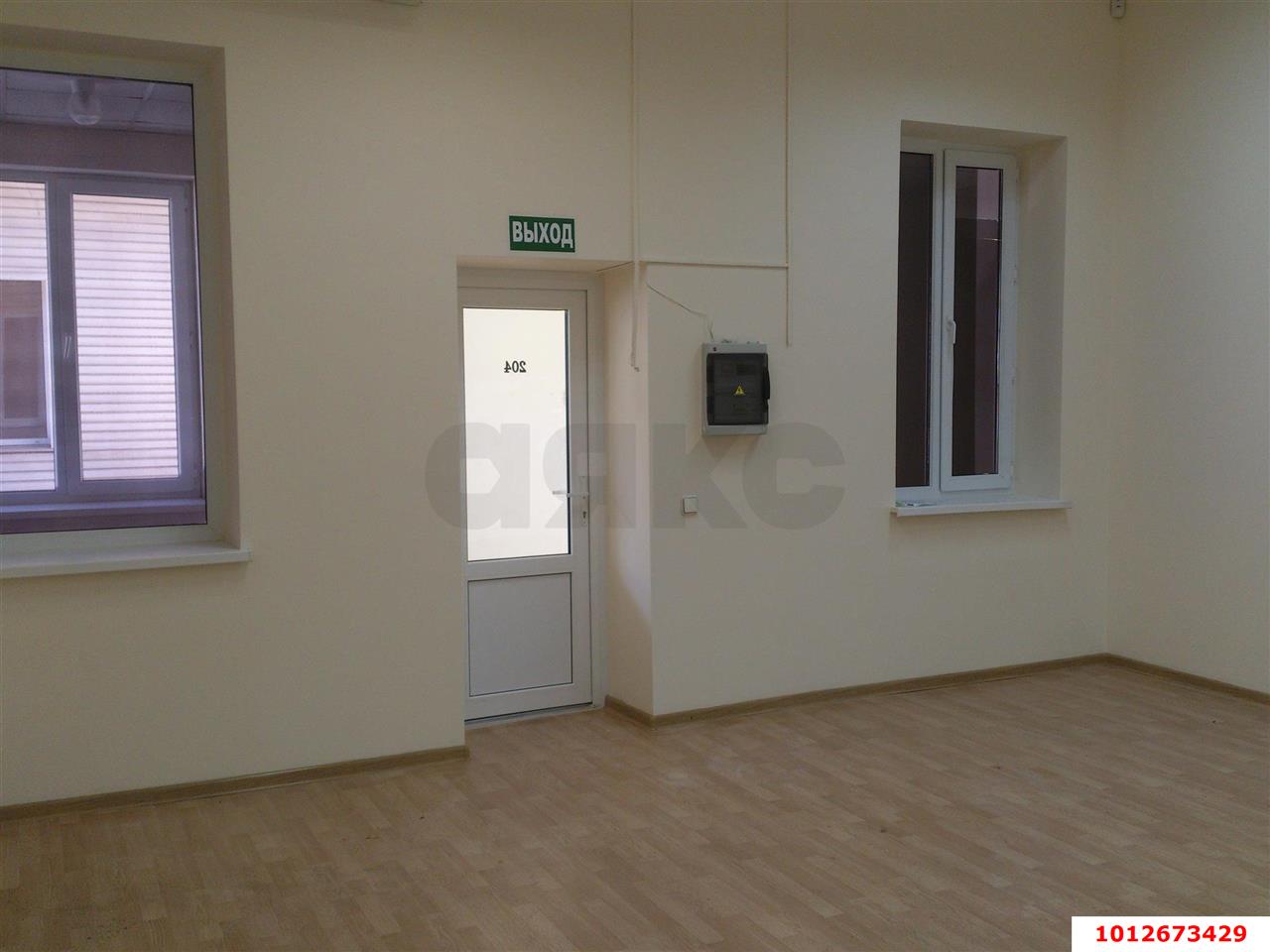 Фото №3: Офисное помещение 33&nbsp;м², 2/3&nbsp;эт. - Краснодар, Центральный внутригородской округ, мкр. Центральный, ул. Гоголя, 80