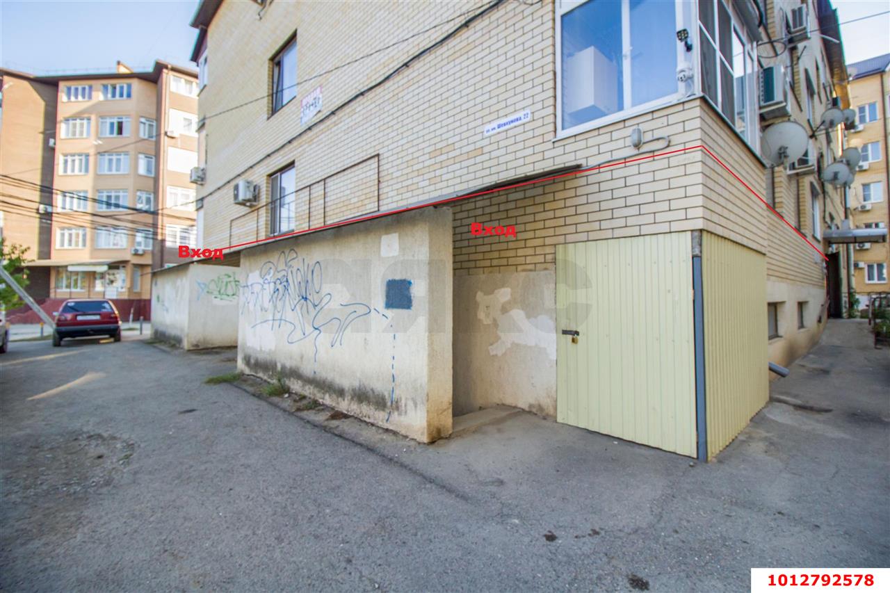 Фото №3: Торговое помещение 380&nbsp;м², 5&nbsp;эт. - Российский, мкр. Прикубанский внутригородской округ, ул. Шевкунова, 22