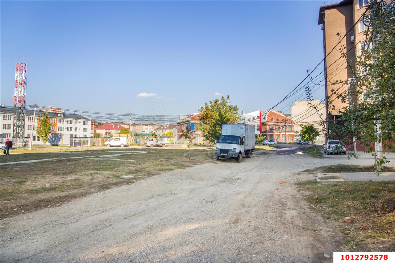 Фото №6: Торговое помещение 380&nbsp;м², 5&nbsp;эт. - Российский, мкр. Прикубанский внутригородской округ, ул. Шевкунова, 22
