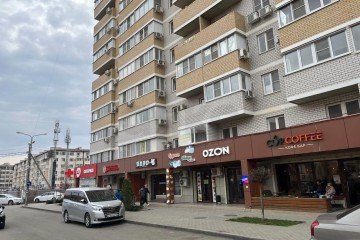 Фото №2: Торговое помещение 79 м² - Краснодар, мкр. жилой комплекс Светлый, ул. Московская, 144/2