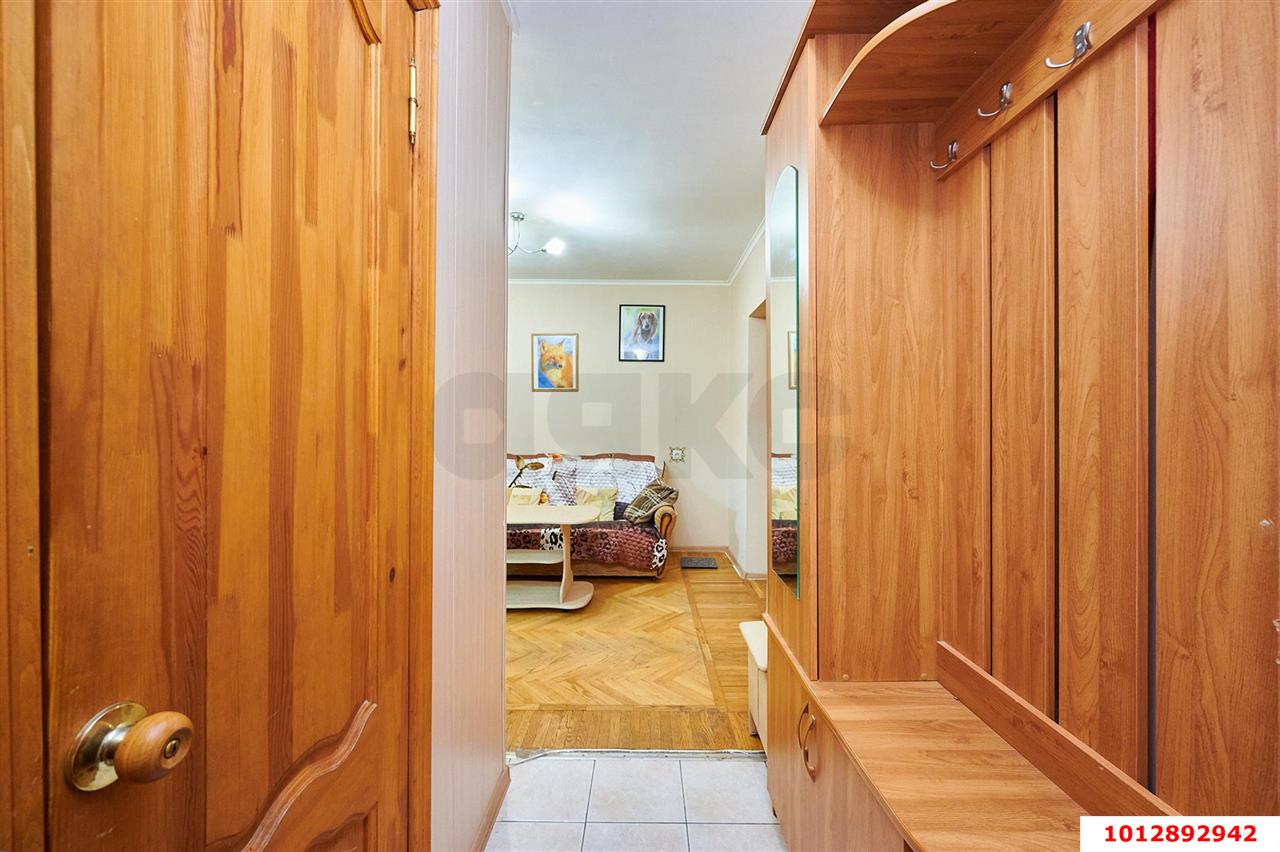 Фото №8: 2-комнатная квартира 40&nbsp;м², 5/5&nbsp;эт. - Краснодар, Карасунский внутригородской округ, мкр. Черёмушки, ул. Ставропольская, 107/2
