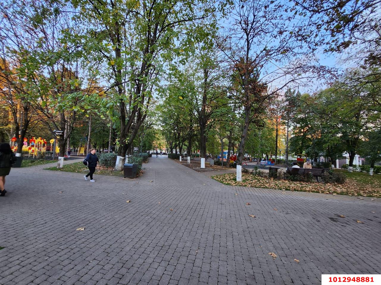 Фото №1: Торговое помещение 200&nbsp;м², 1/9&nbsp;эт. - Краснодар, Прикубанский внутригородской округ, мкр. Фестивальный, ул. имени Тургенева, 149