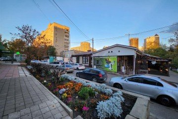 Фото №2: Торговое помещение 200 м² - Краснодар, мкр. Фестивальный, ул. имени Тургенева, 149